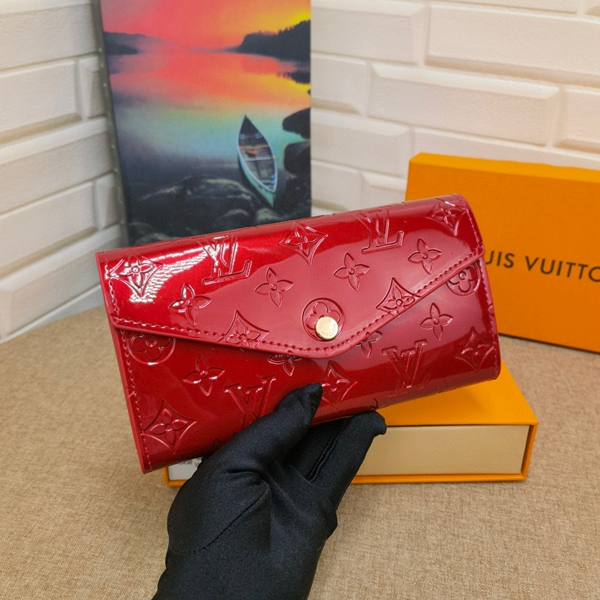 LVコピーウォレット正面デザイン